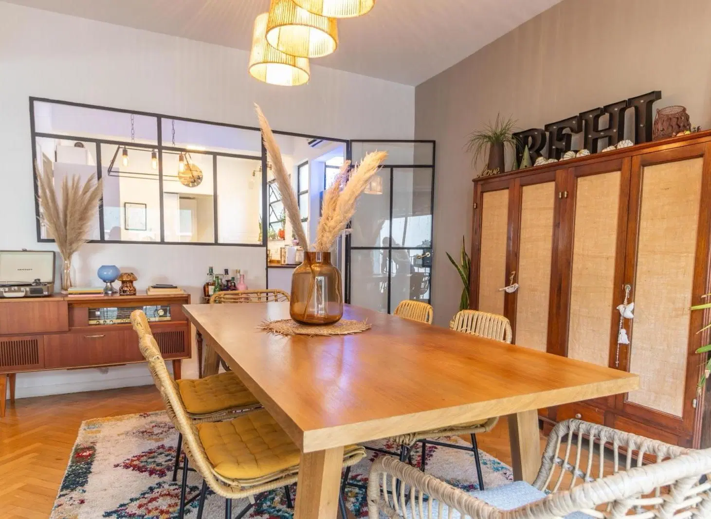 Venta de departamento 4 ambientes muy luminoso- Recoleta 2