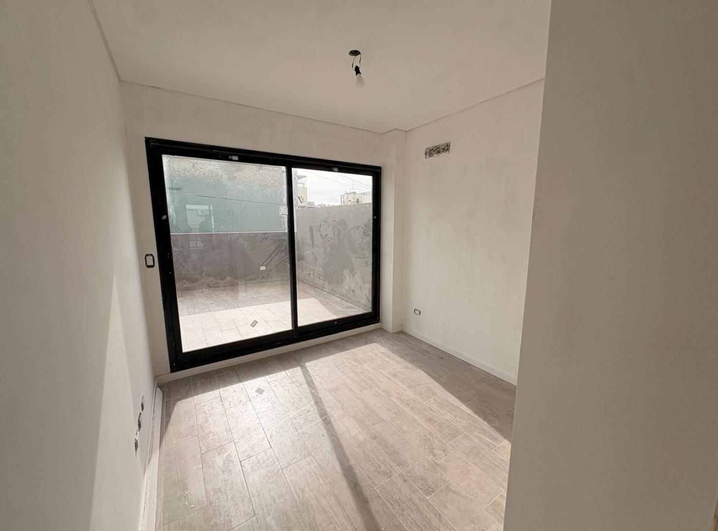 Foto de Venta Departamento 3 ambientes dormitorio en suite terraza propia, imagen 5