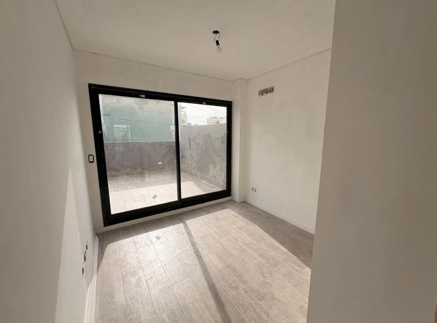 Venta Departamento 3 ambientes dormitorio en suite  terraza propia Almagro 4