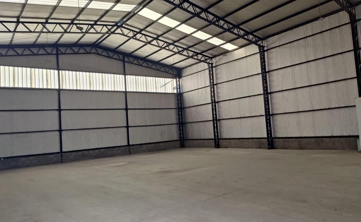 Foto de alquiler de Nave Industrial - Moreno, imagen 1