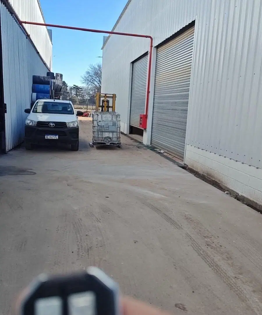 alquiler de Nave Industrial - Moreno 2