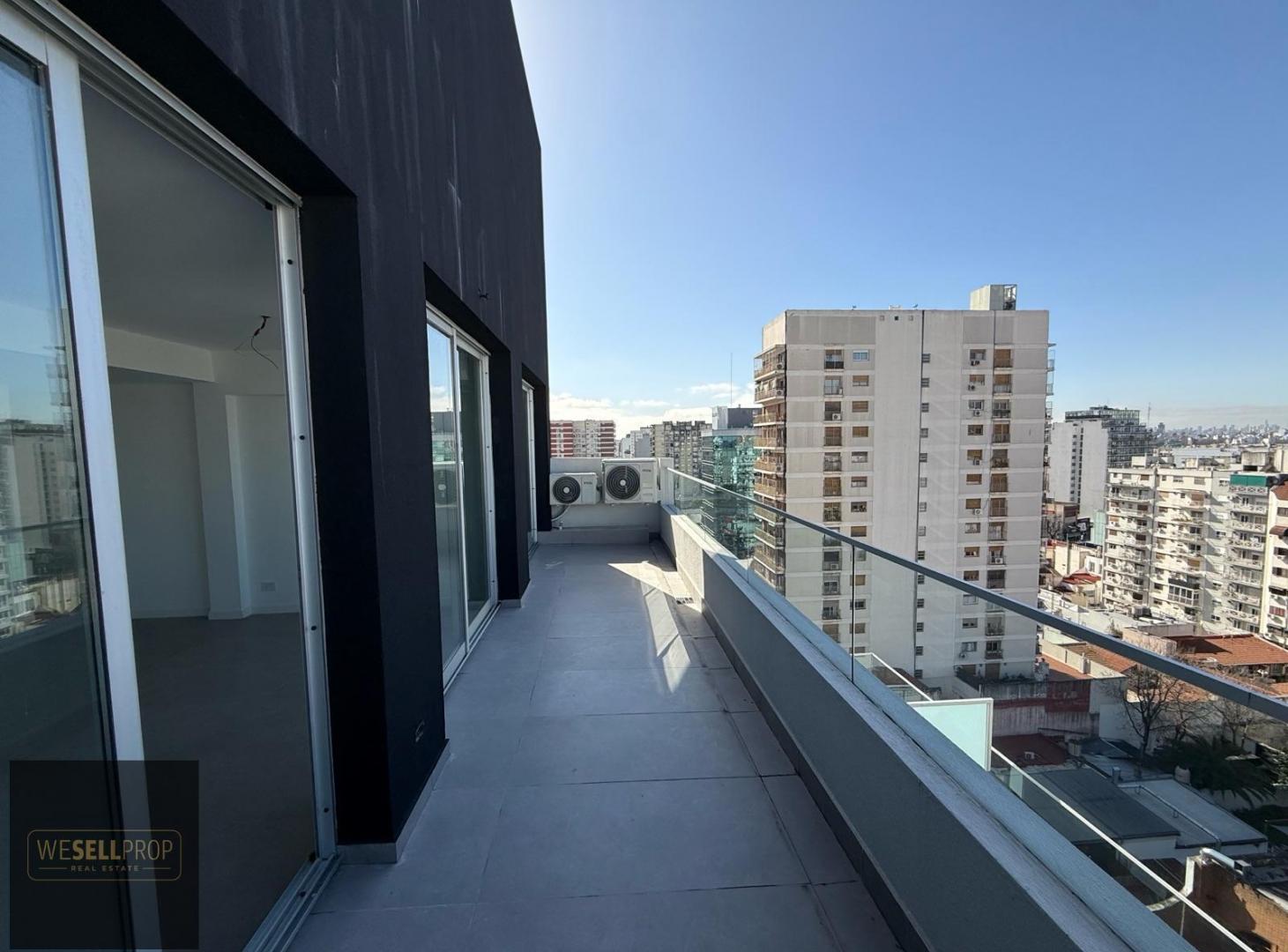 Foto de Venta de amplio Departamento tres ambientes con terraza en edificio a, imagen 1