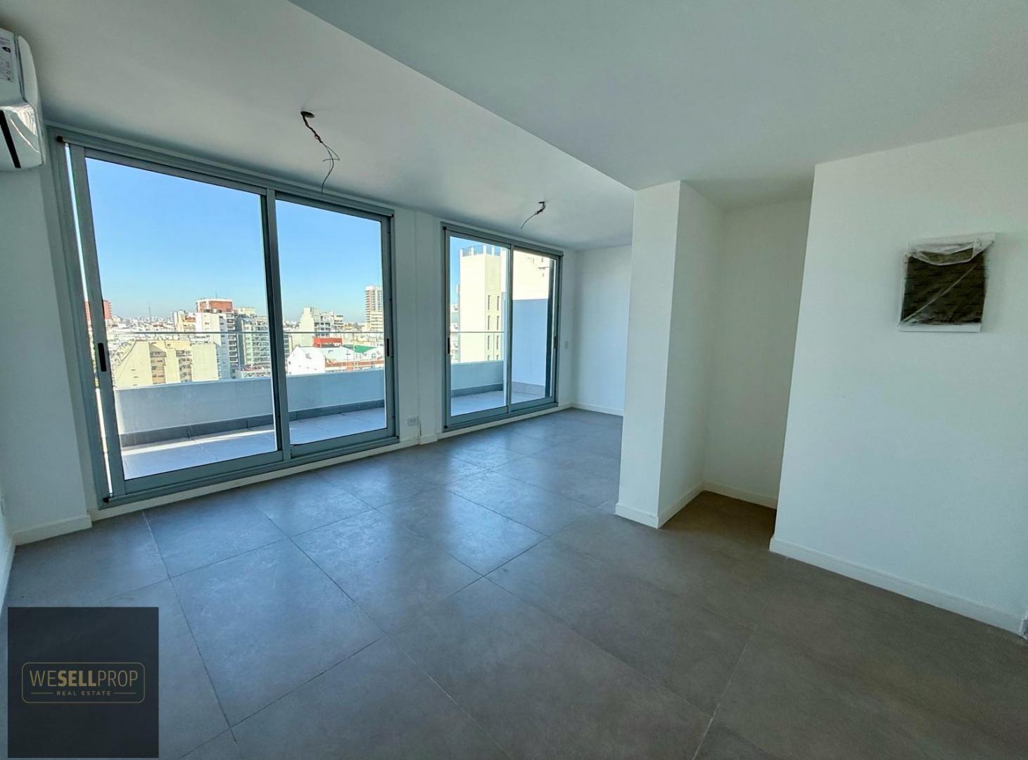 Foto de Venta de amplio Departamento tres ambientes con terraza en edificio a, imagen 2