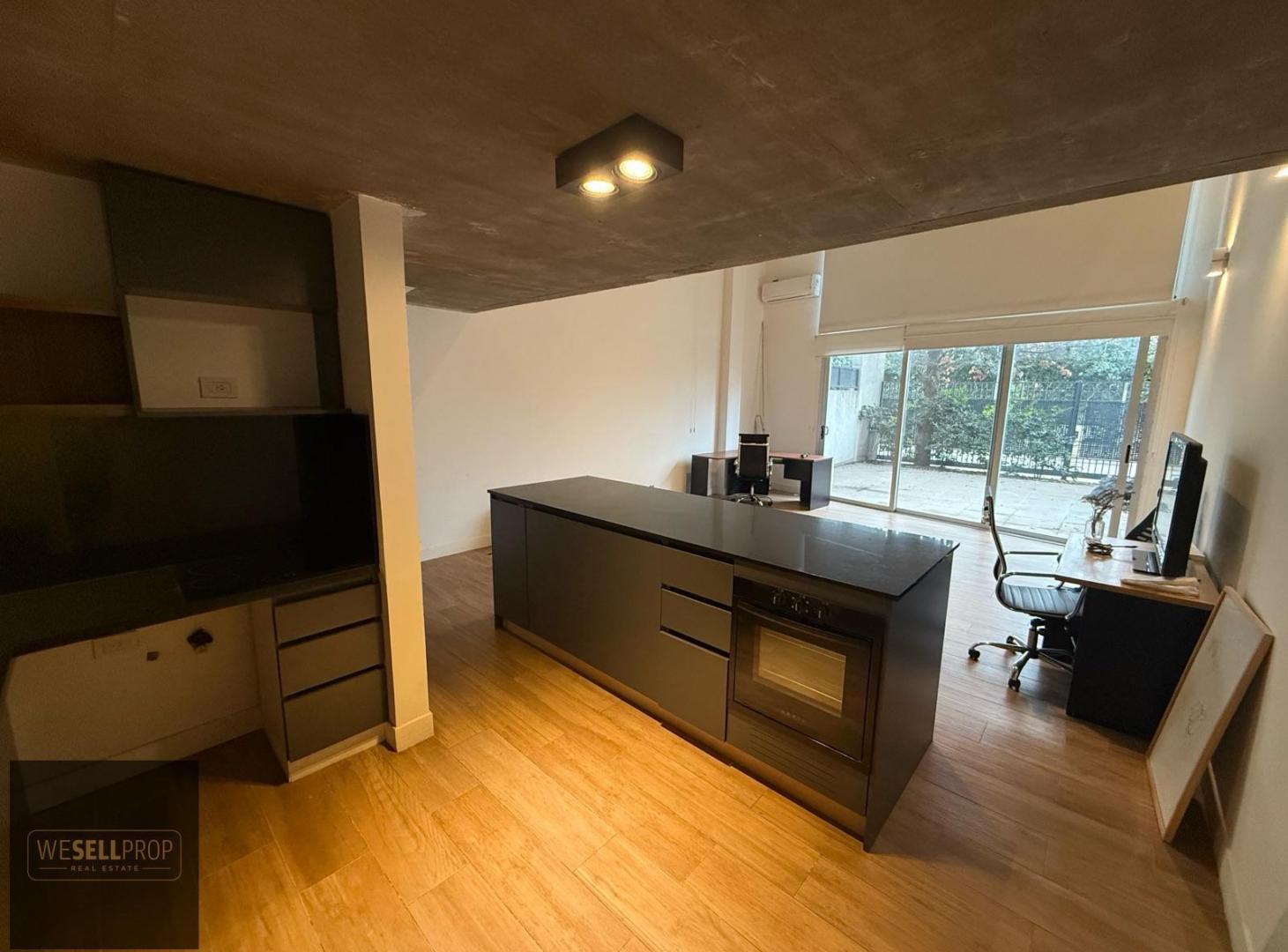 Foto de Venta de amplio duplex con patio y cochera cubierta en complejo full, imagen 5