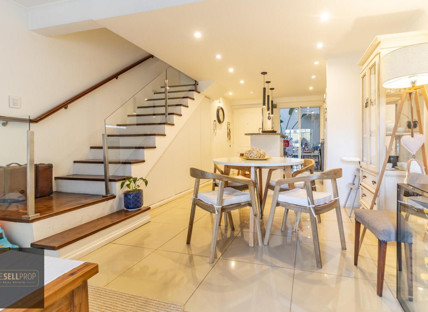 Foto de Venta Departamento 3 ambientes en Duplex en Villa Ortuzar, con cochera, imagen 2