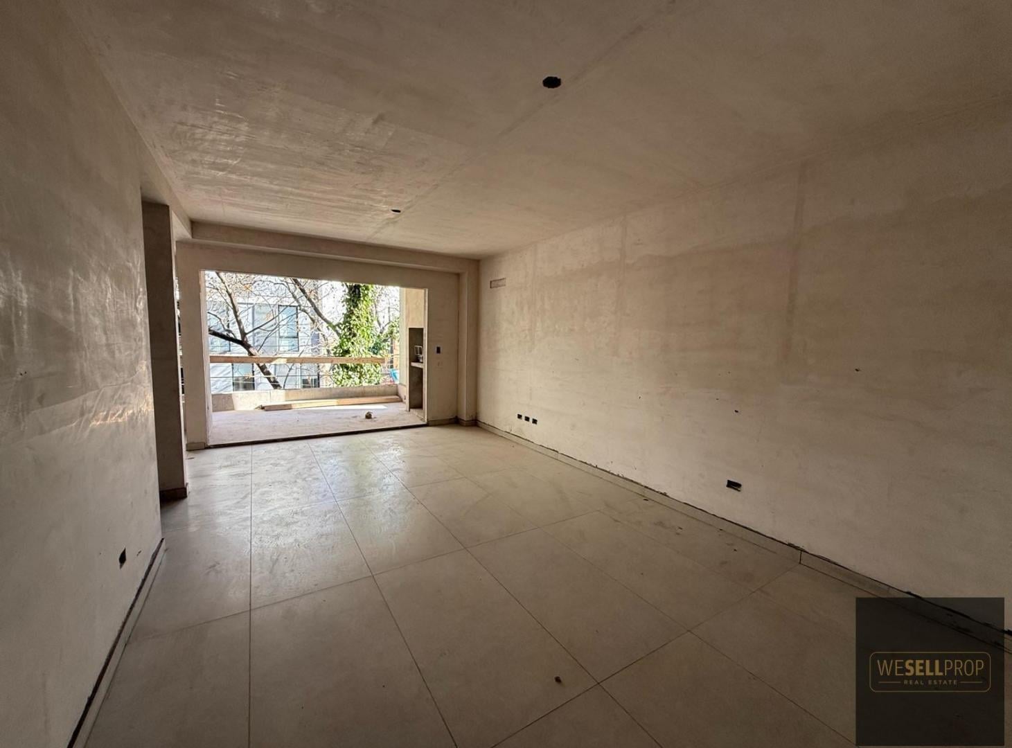 Foto de Venta de espectacular tres ambientes con balcon y parrilla en Villa, imagen 2