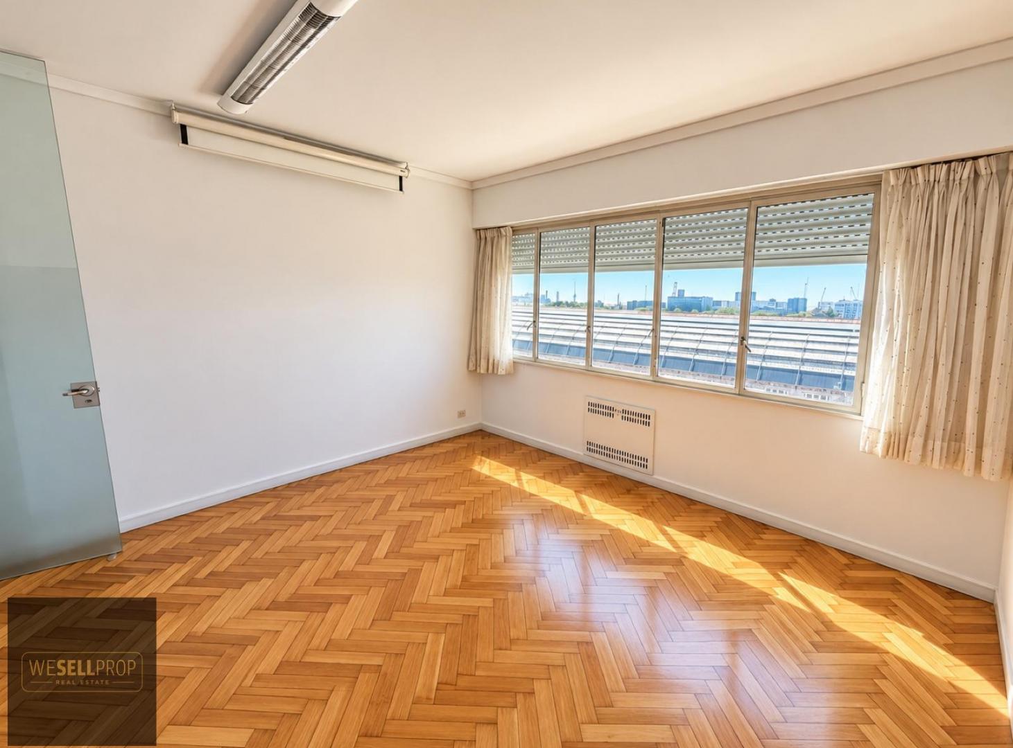 Foto de Venta departamento tres ambientes con dependencia muy luminoso - Retiro, imagen 3