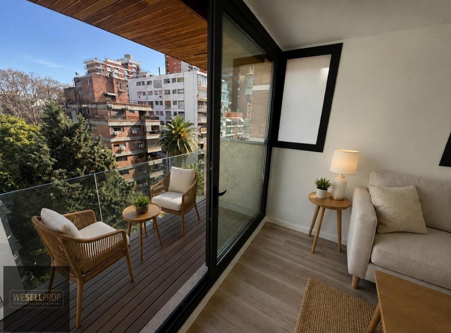 Foto de Venta de departamento dos ambientes con balcón y cochera en edificio a, imagen 2