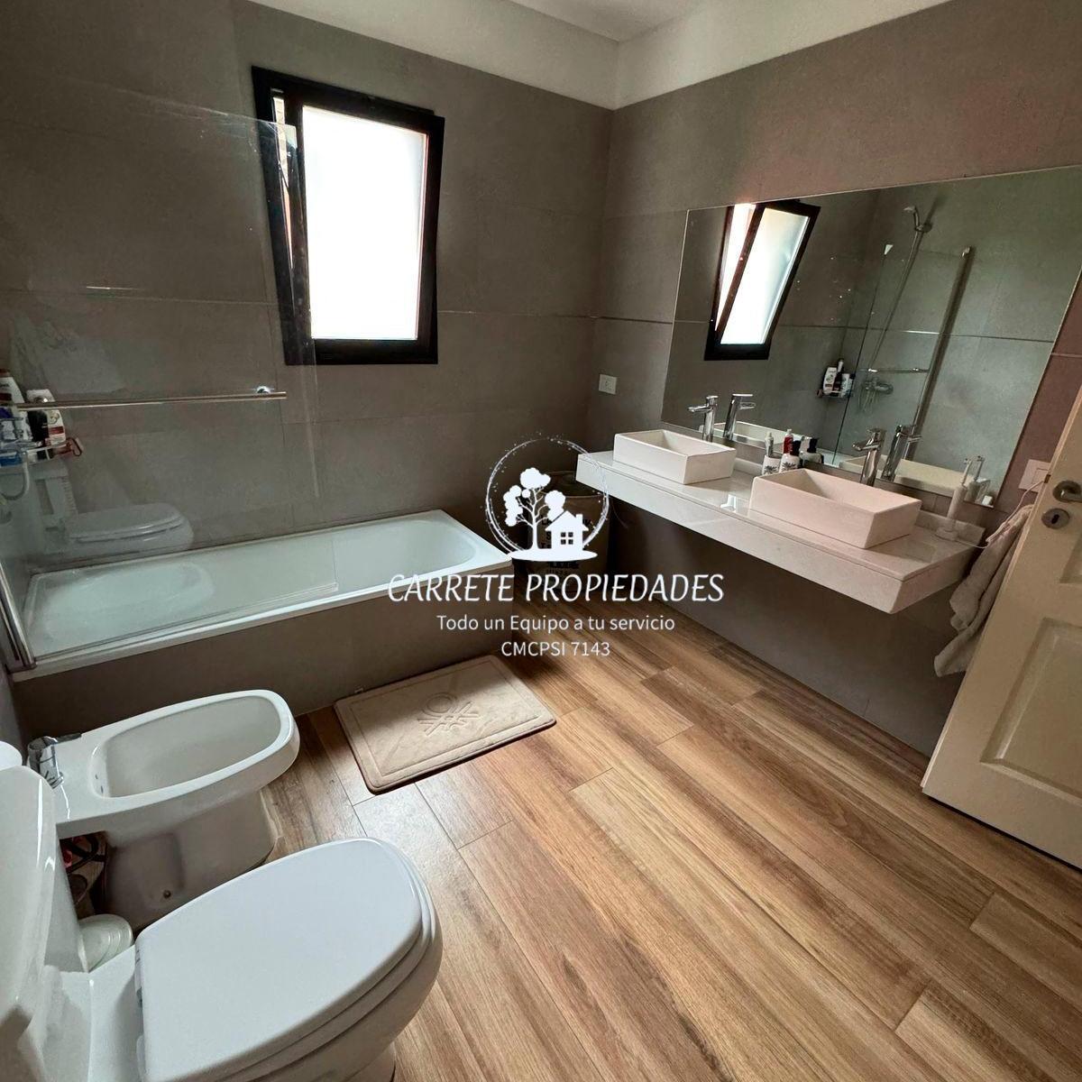 Foto de Casa en Venta 4 amb. Playroom y Pileta. Sta.Elena. Pilar del Este., imagen 4