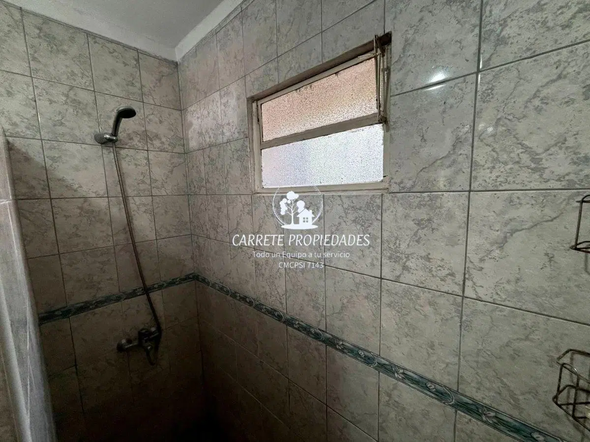 Casa en Venta de 3 ambientes. Lote Central. Mapuche C.C 4