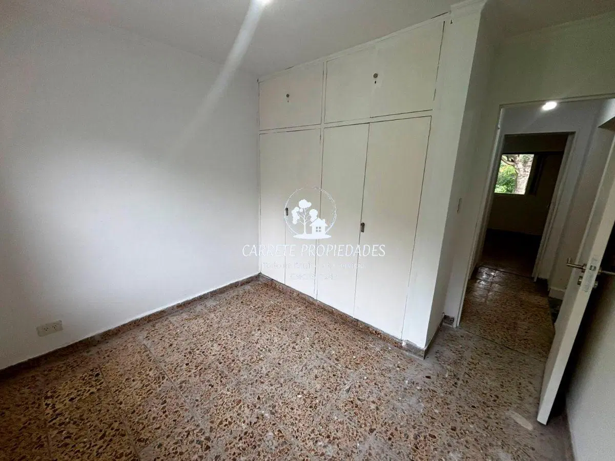 Casa en Venta de 3 ambientes. Lote Central. Mapuche C.C 5