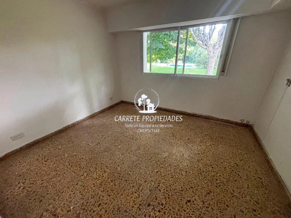 Casa en Venta de 3 ambientes. Lote Central. Mapuche C.C 3