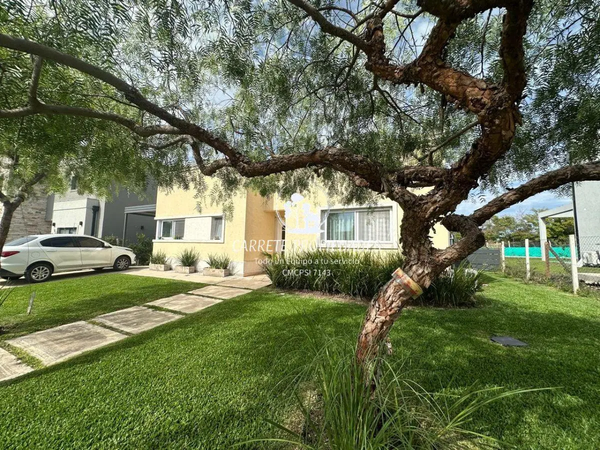 Casa en venta Moderna de 4 ambientes con Pileta. Santa Elena. Pilar 4