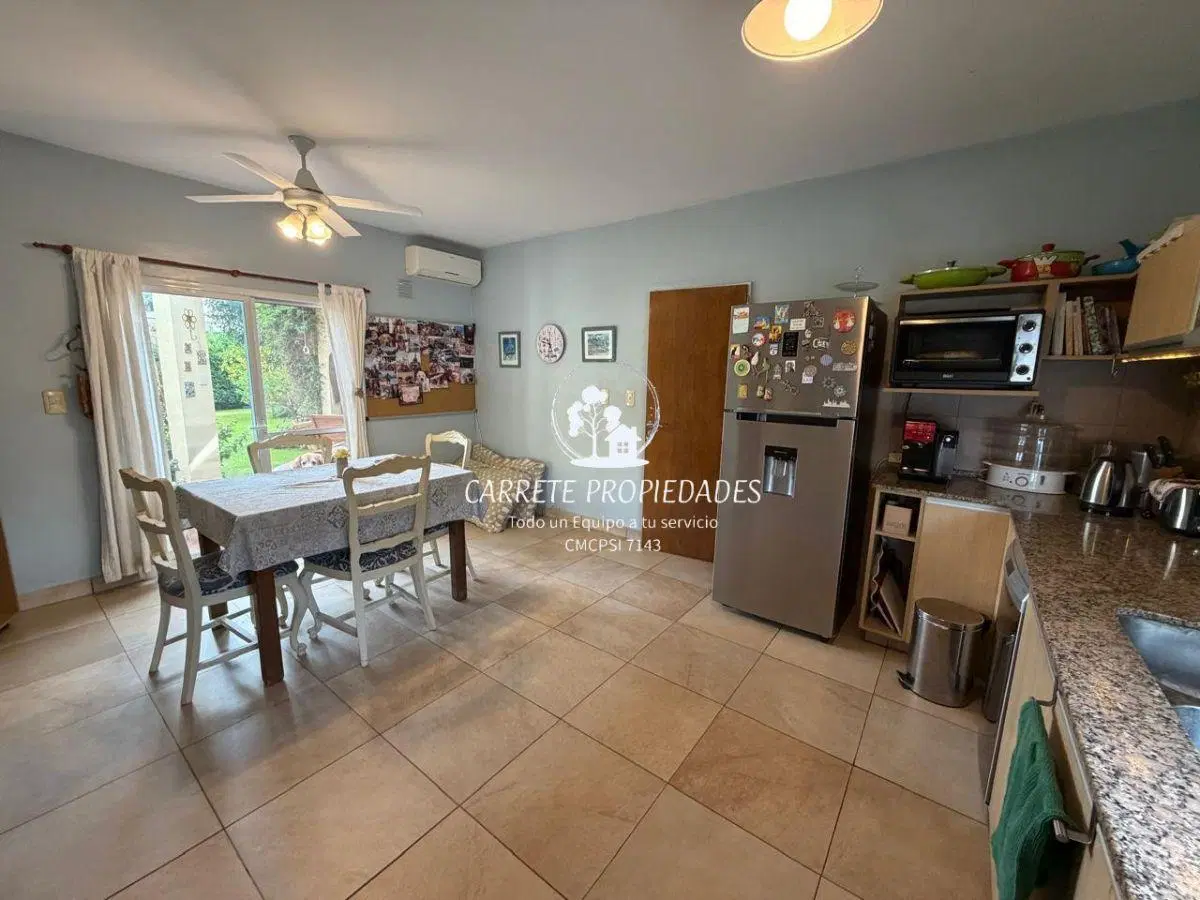 Casa en venta de 5 ambientes en incireíble lote en esquina y pileta. Barrio El Recodo. Pilar. 4