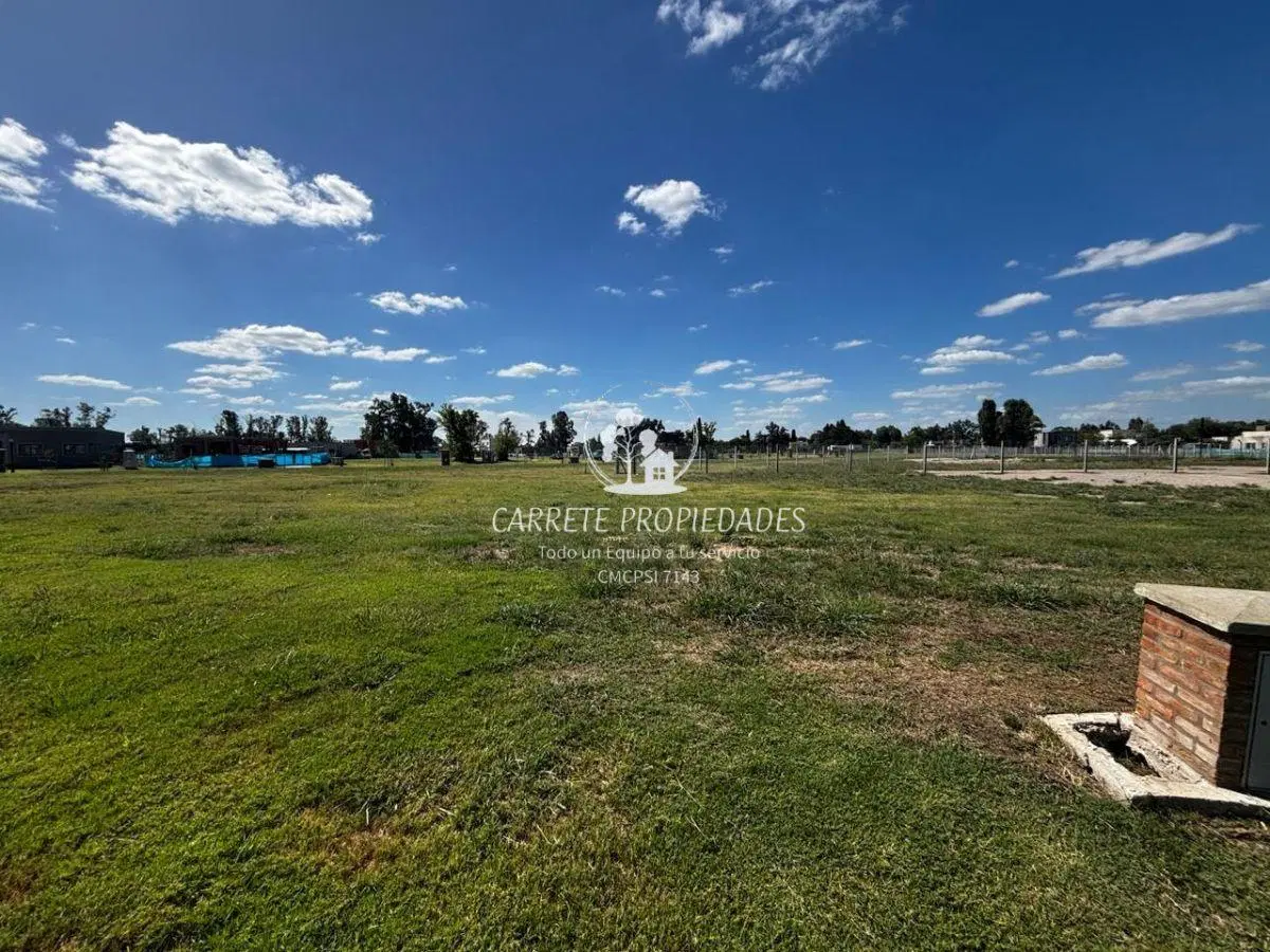 Oportunidad!! Lote interno en esquina con fondo a verde en Venta. Barrio Santa Sofia. Pilar 5