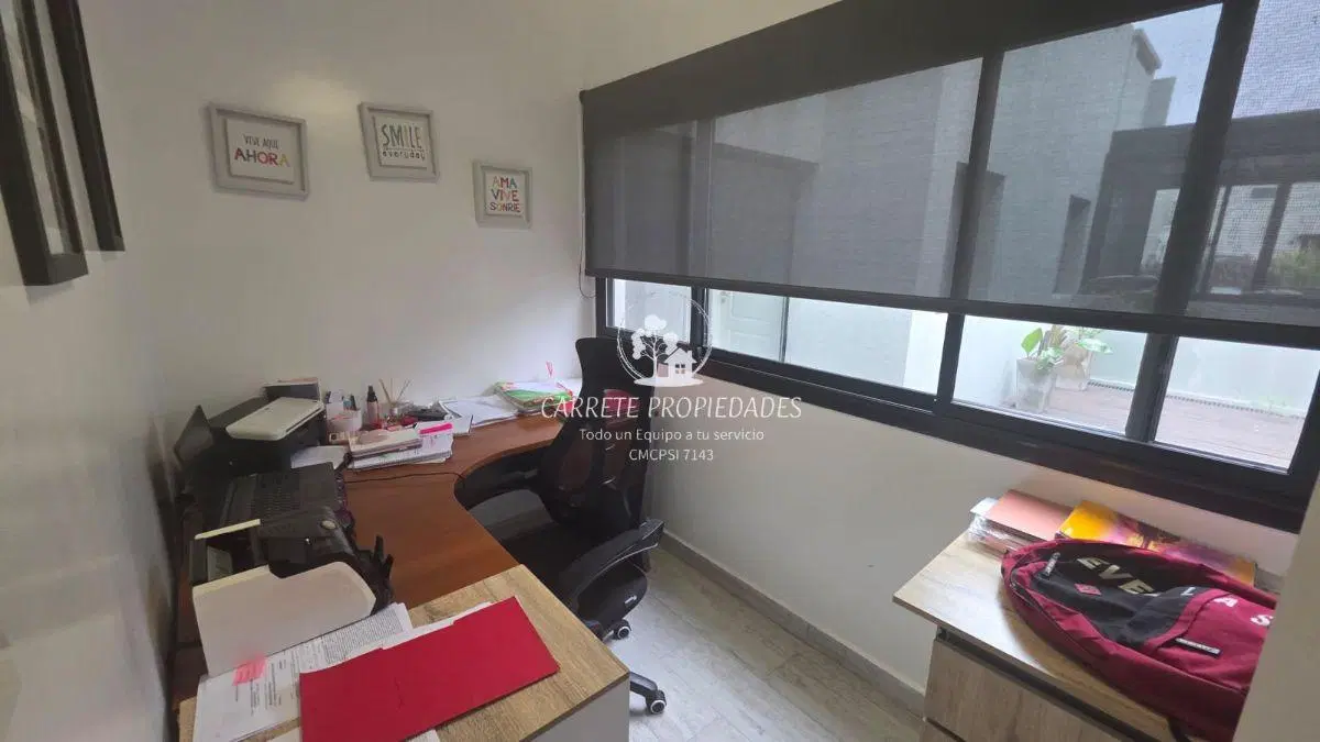 Casa en Venta de 5 ambientes y pileta fondo a verde. Barrio Santa Lucía. Pilar del Este 8