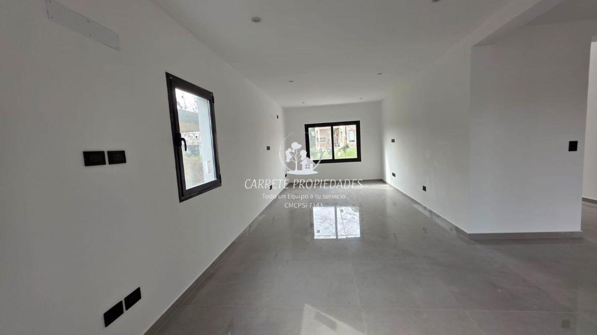Foto de Casa en Venta 5 ambientes y pileta con fondo a reserva. Barrio Santa Elena. Pilar del Este., imagen 5