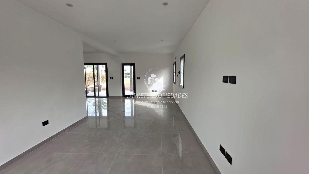 Foto de Casa en Venta 5 ambientes y pileta con fondo a reserva. Barrio Santa Elena. Pilar del Este., imagen 1