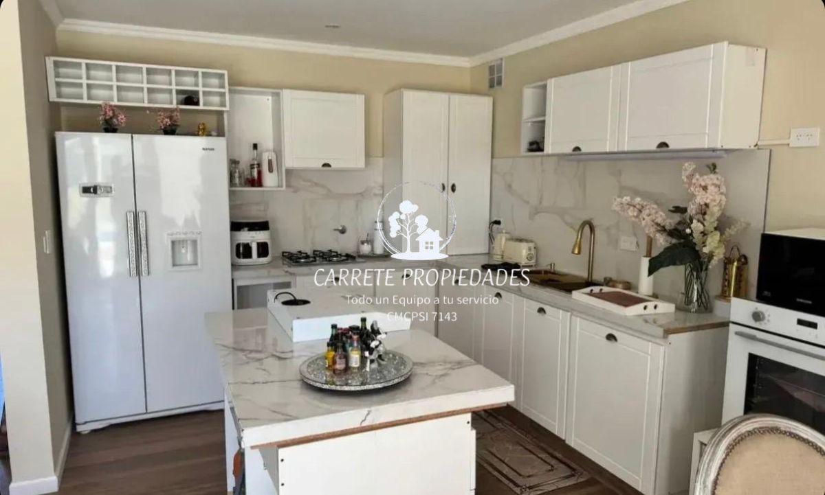Foto de Casa en venta de 4 amb., sector de escritorio y pileta. Barrio San, imagen 3