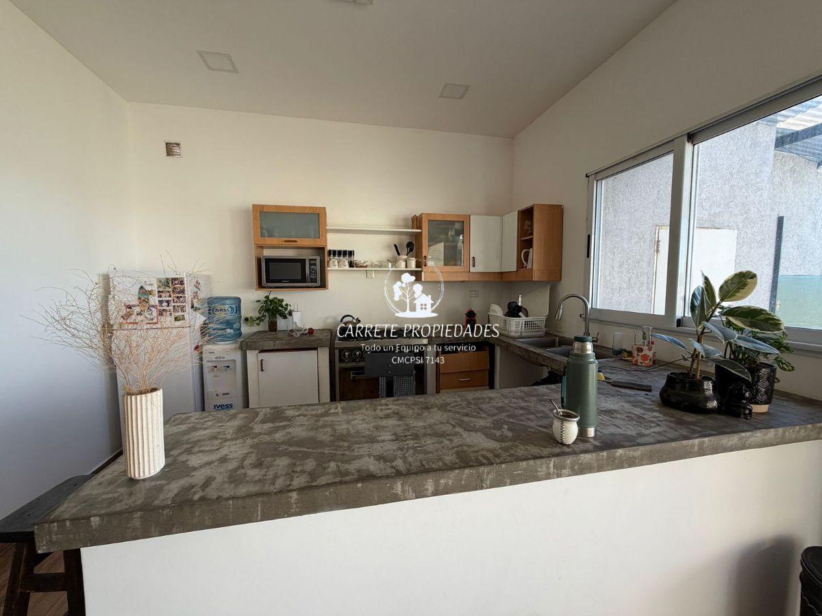 Foto de Casa en Venta a La Laguna de 4 ambientes. Escriturable. Barrio San, imagen 5