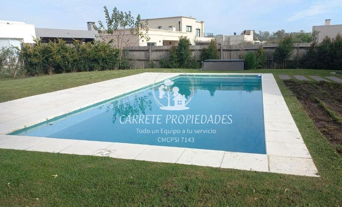 Foto de Impecable casa en Venta de 5 ambientes y pileta. Barrio Santa Emilia, imagen 4