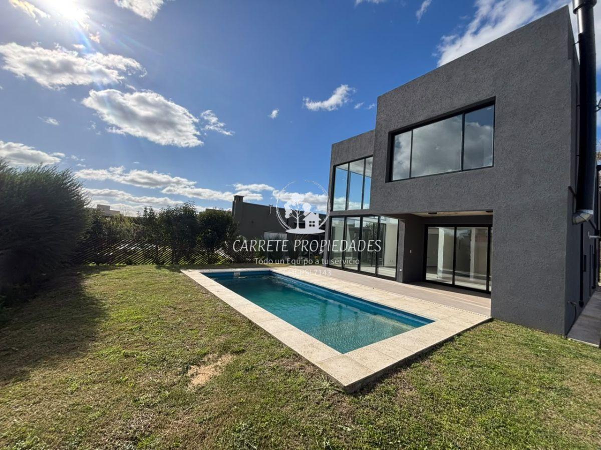 Foto de Impecable casa con detalles de Categoria, 5 ambientes y Pileta en, imagen 3
