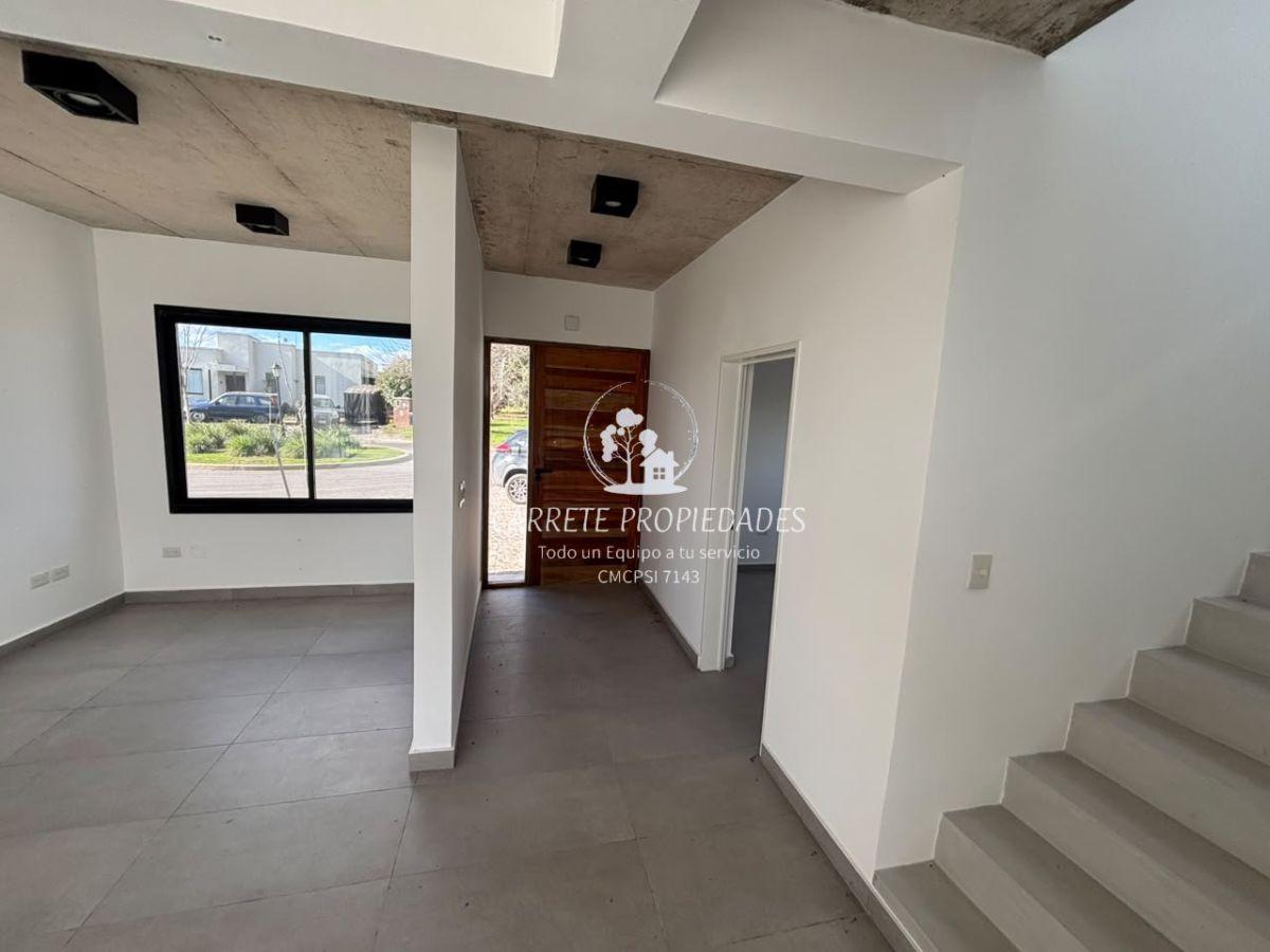 Foto de Impecable casa con detalles de Categoria, 5 ambientes y Pileta en, imagen 5