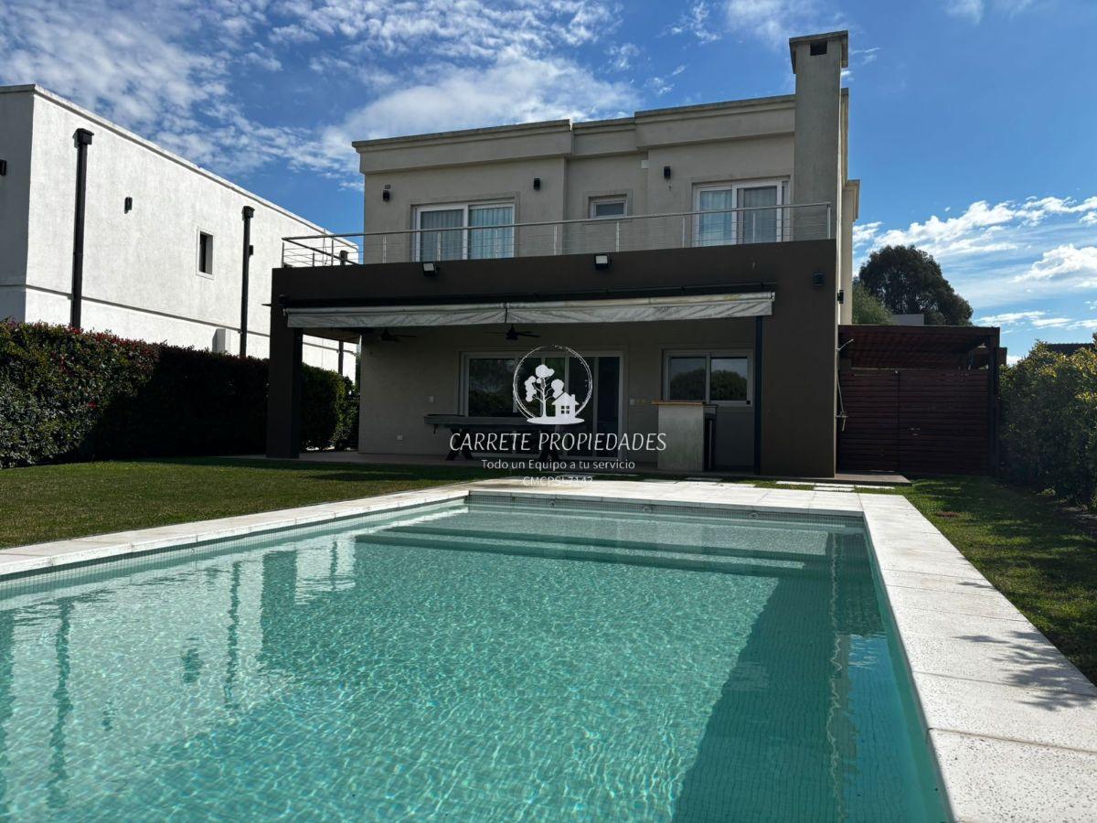 Casa en ALQUILER AMOBLADA de 4 ambientes y pileta. Barrio San Ramiro. Pilar del Este.