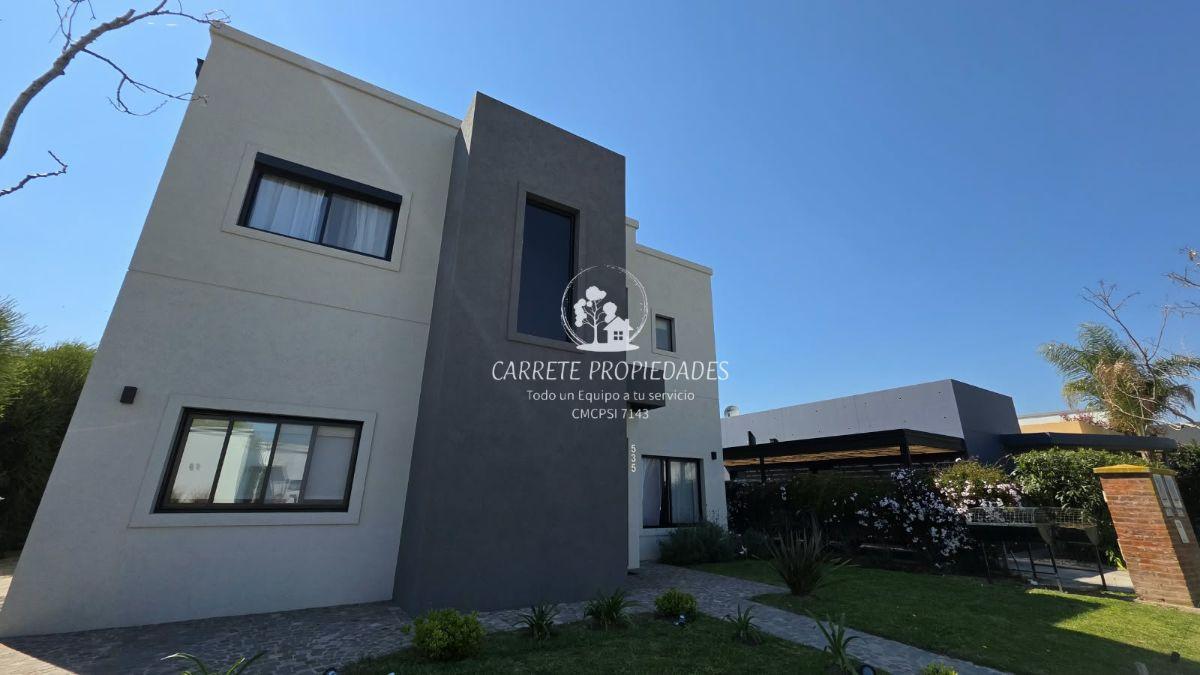 Foto de Casa Premium en Venta de 6 ambientes con lote a fondo de reserva, imagen 3