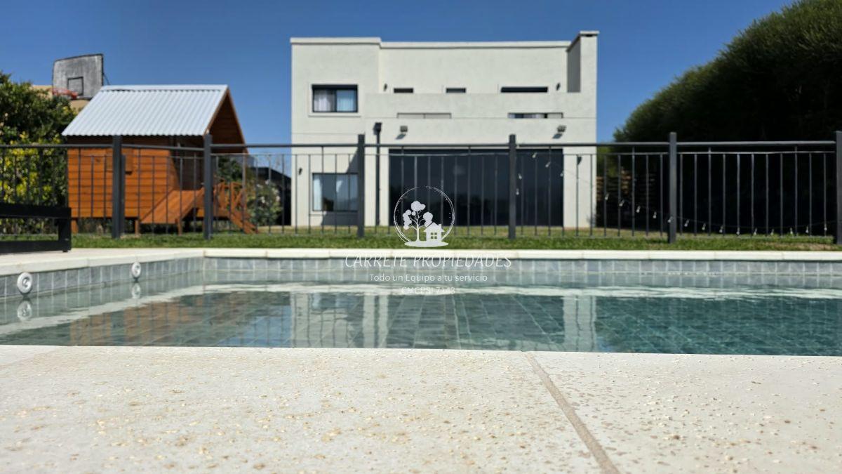 Foto de Casa Premium en Venta de 6 ambientes con lote a fondo de reserva, imagen 2