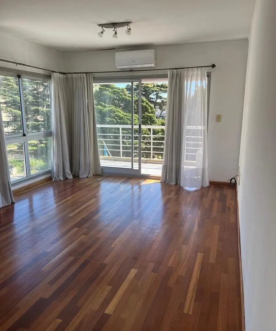Departamento en alquiler en Azul 1