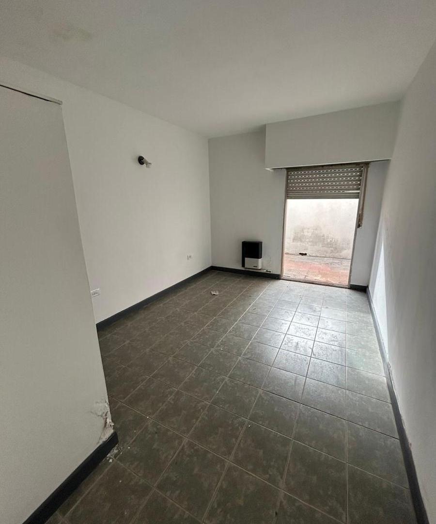Foto de Casa en Alquiler en Azul, imagen 3