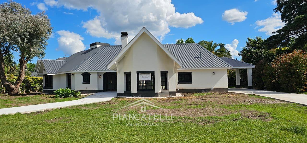 Casa en Venta 5 ambientes en San Diego Country Club