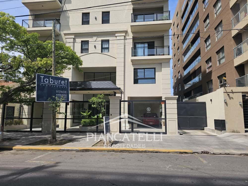 Cochera en venta en Ituzaingo Norte
