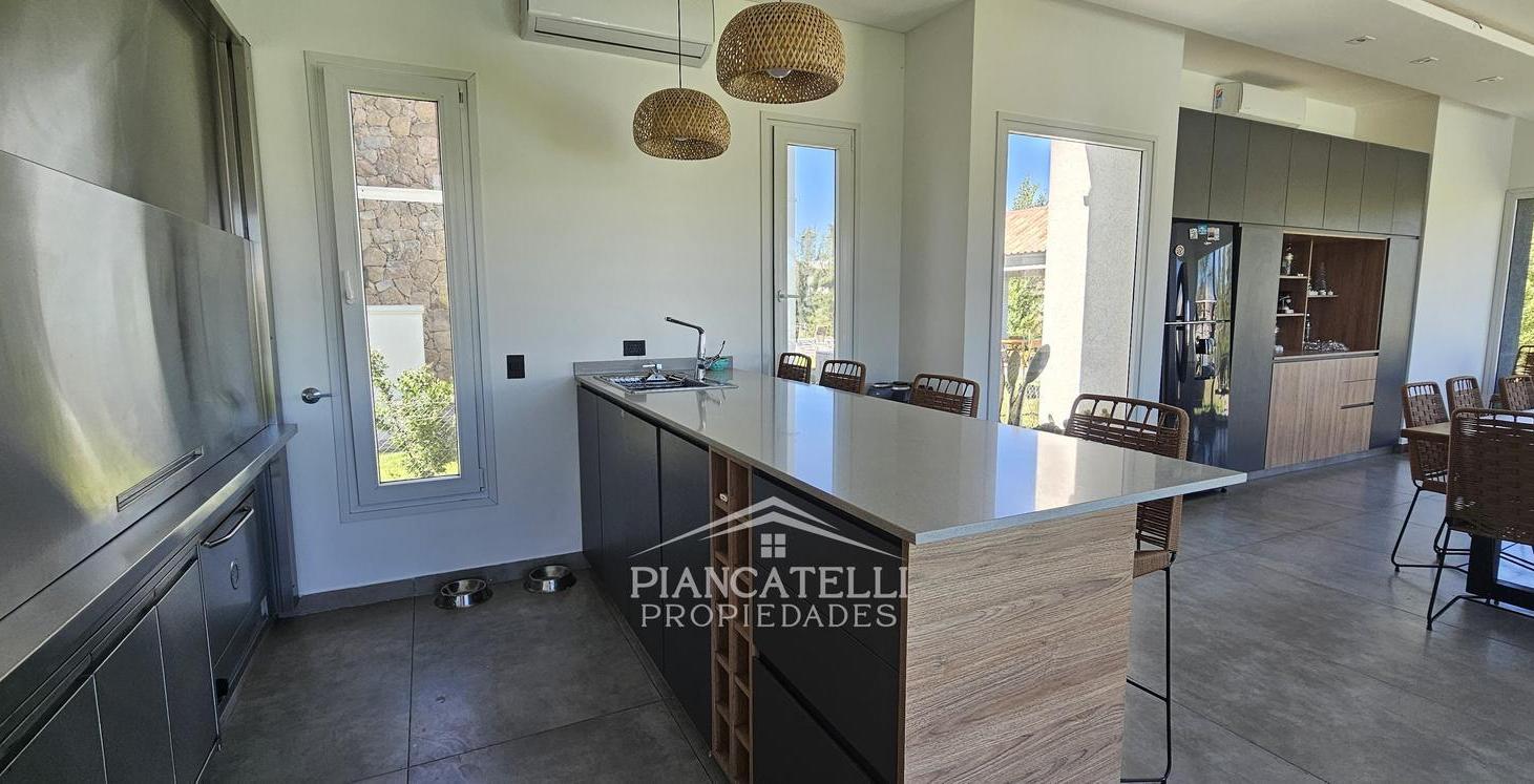Foto de Casa en venta con 7 ambientes en suite en Terravista, imagen 4