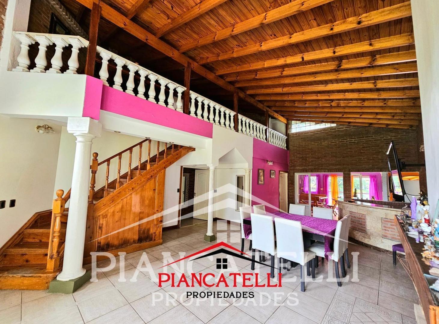 Foto de CASA EN VENTA/ALQUILER EN BOCA RATON CON 6 AMBIENTES, imagen 2