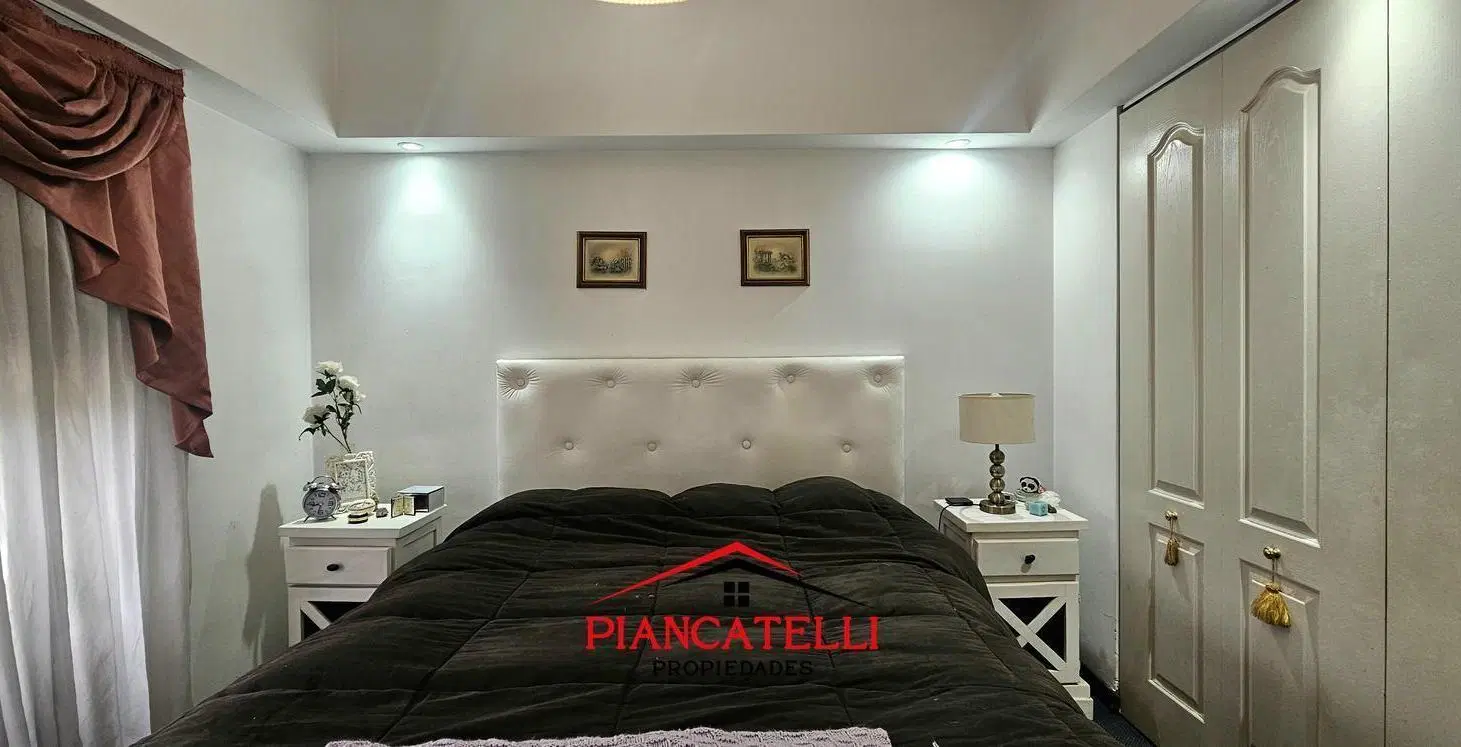 Casa en Venta con 4 ambientes en Country Las Lajas 5