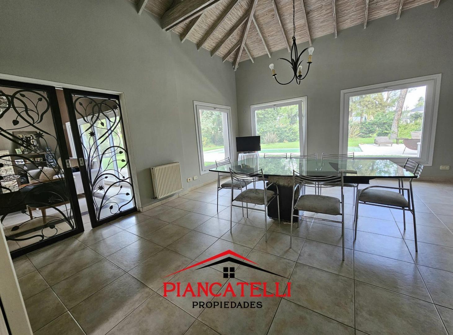 Foto de Venta de Casa en San Diego con 6 ambientes, imagen 4