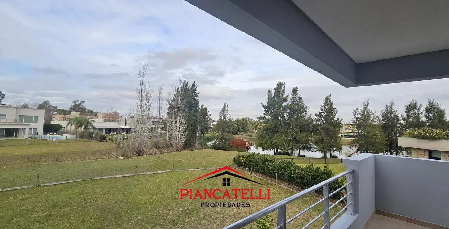 VENTA Y ALQUILER DE CASA CON 5 AMBIENTES EN TERRAVISTA 2