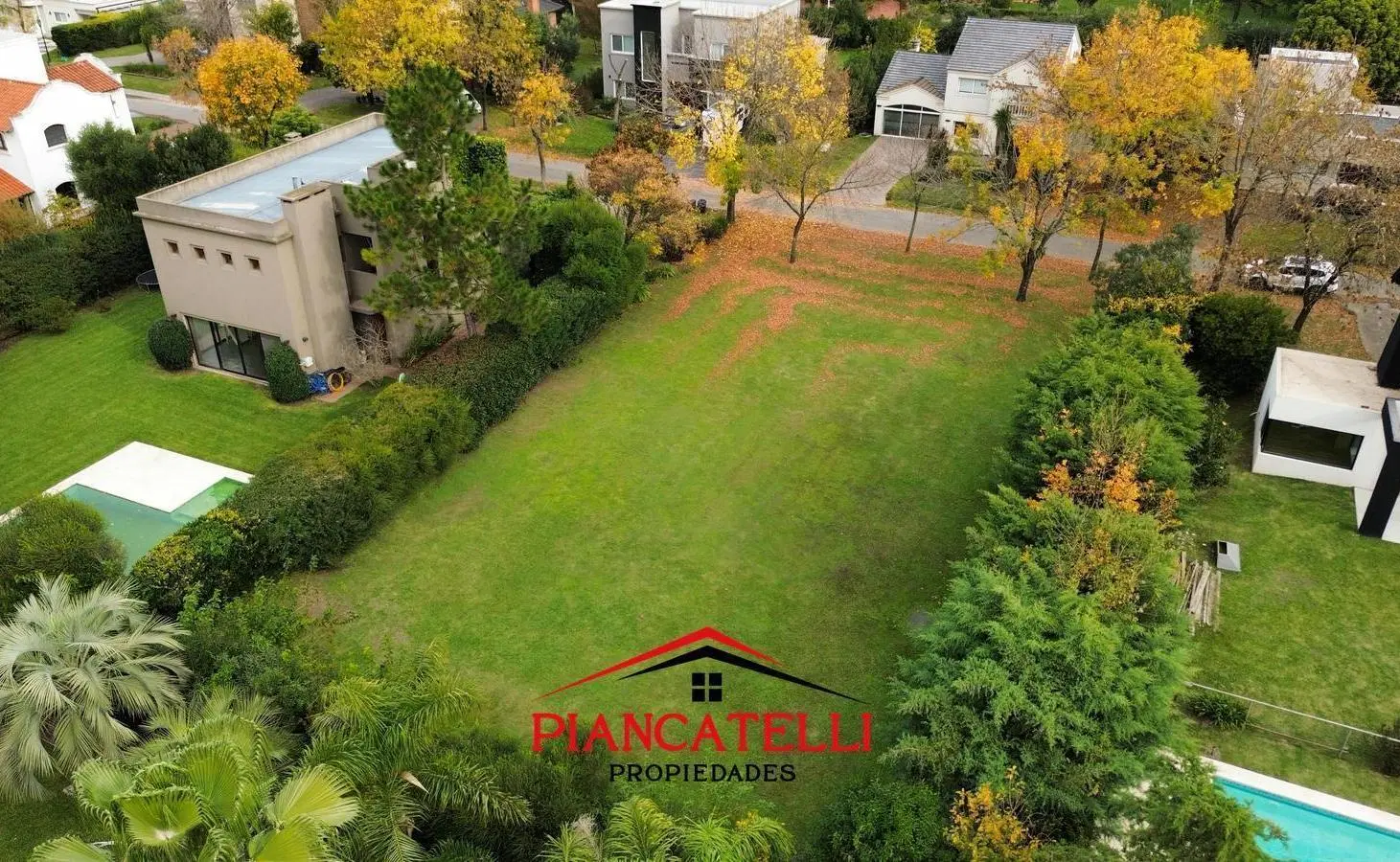 VENTA DE TERRENO EN CAMPOS DE ALVAREZ 4
