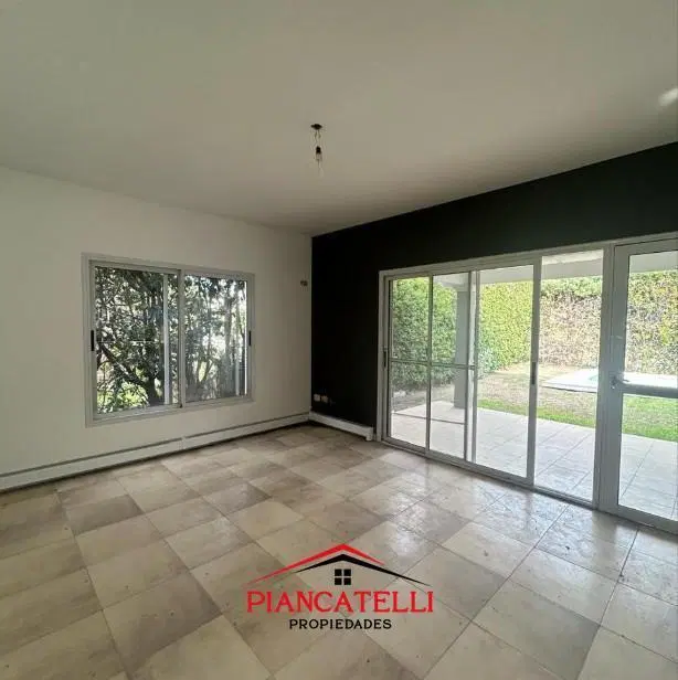 CASA EN VENTA EN COUNTRY BANCO PROVINCIA, 5 AMBIENTES CON PILETA 3