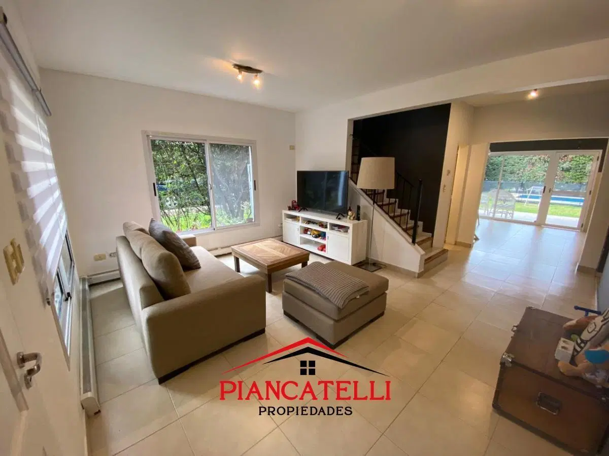 CASA EN VENTA EN COUNTRY BANCO PROVINCIA, 5 AMBIENTES CON PILETA 5