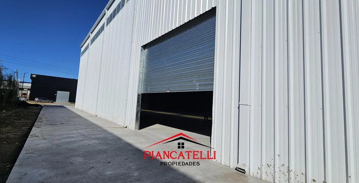 VENTA Y ALQUILER de 2 naves industriales premium dentro del Parque Industrial Moreno II (PIM 2), 1