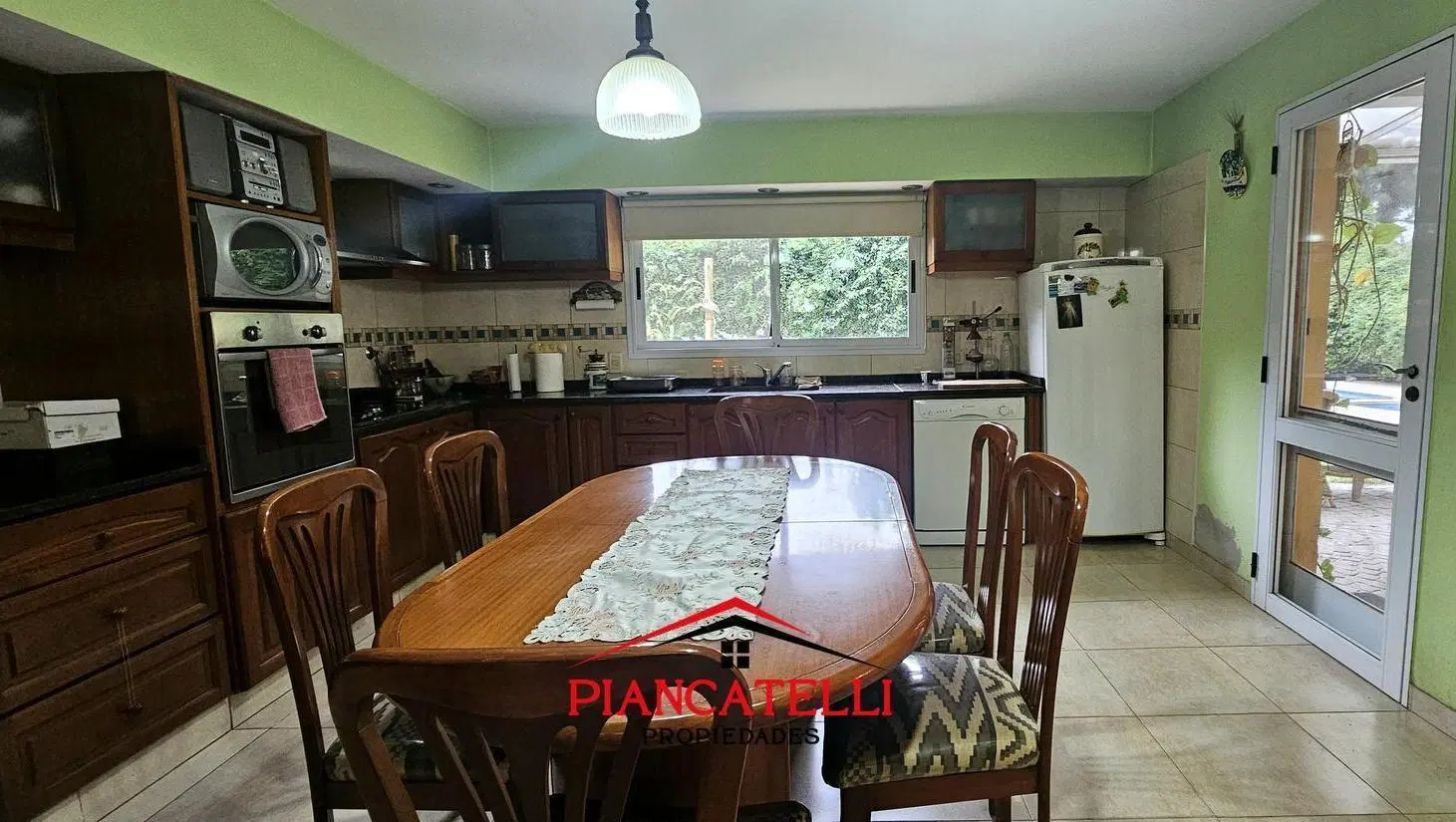CASA EN VENTA Haras Maria Eugenia 4 habitaciones 5
