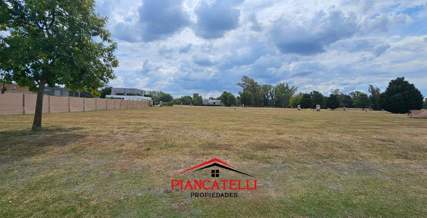 Foto de Lote en venta en Barrio Cerrado del Golf, Moreno, Francisco Alvarez, imagen 1