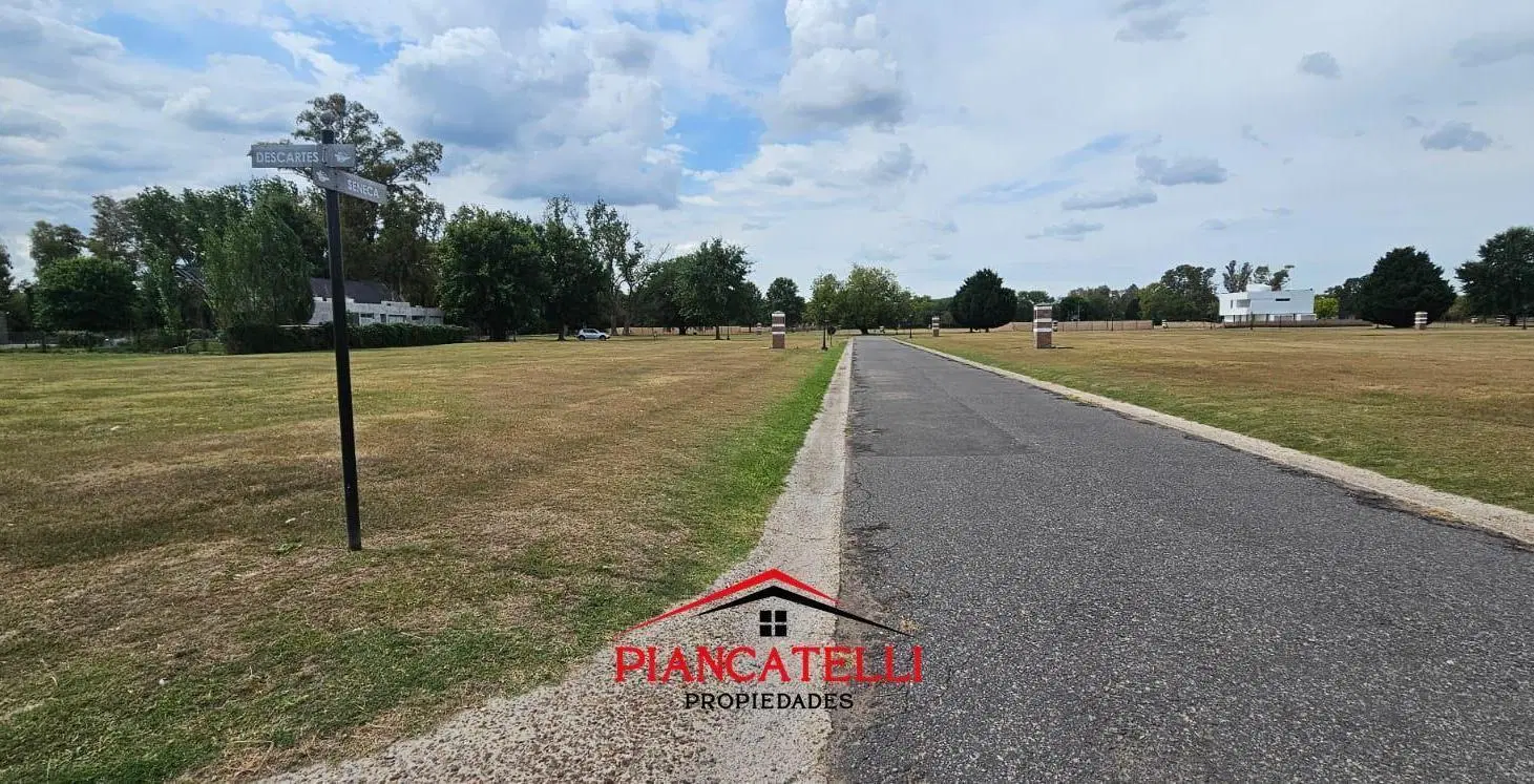 Terreno en venta en Barrio Cerrado del Golf, Moreno, Francisco Alvarez 2