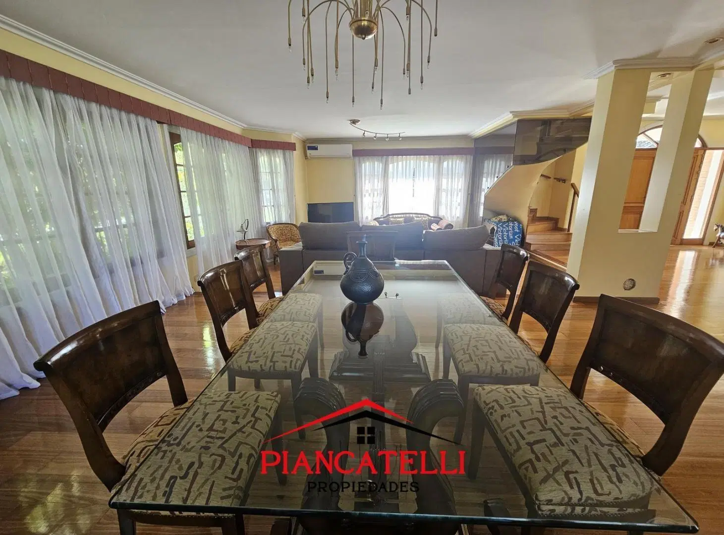 Casa en Venta y Alquiler 5 ambientes en Club de Campo San Diego 3