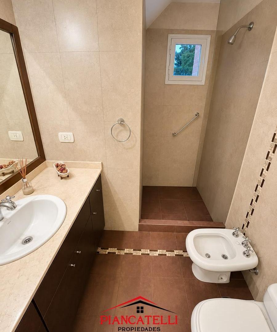 Foto de Casa en Venta 5 Ambientes Country Banco Provincia, imagen 5
