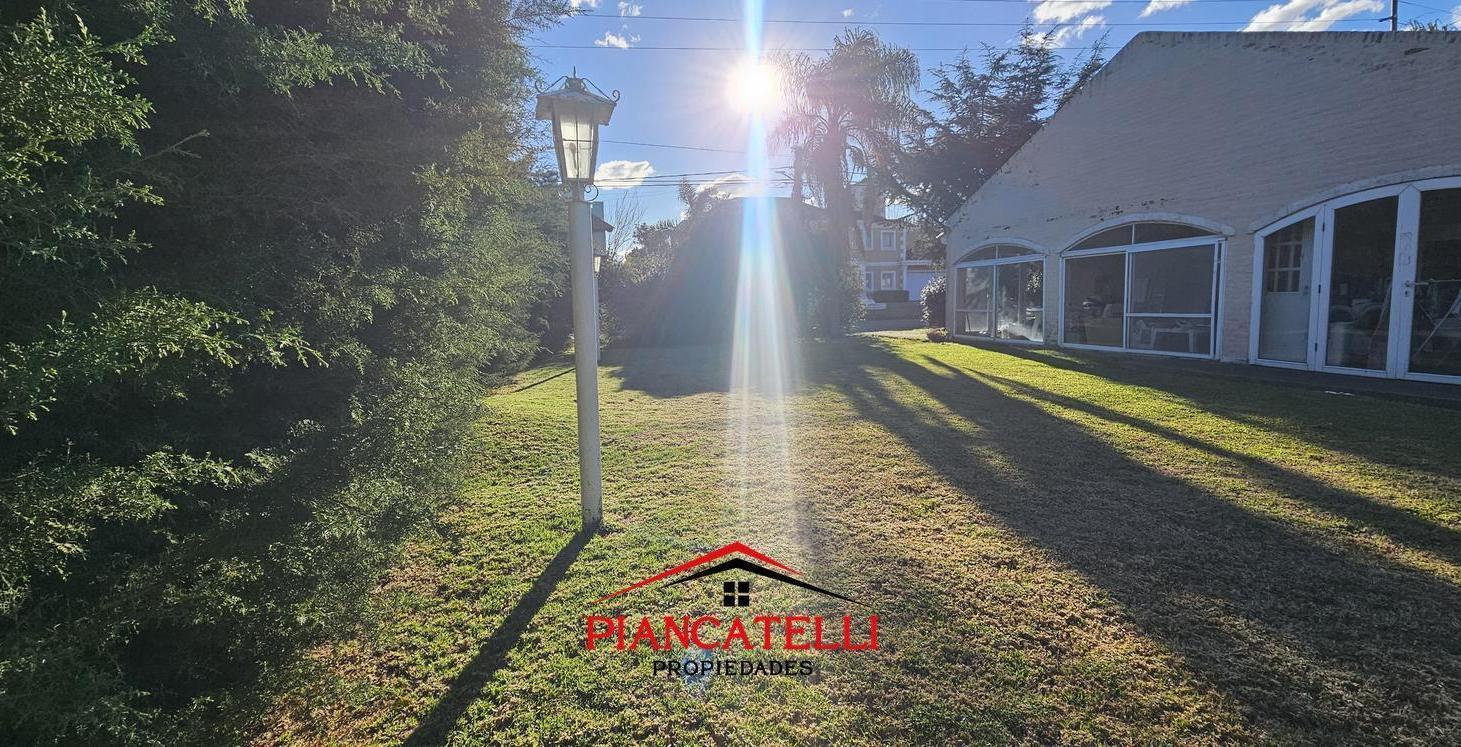 Foto de Excelente Lote Central de 360M2 con piscina en Banco Provincia Country, imagen 2