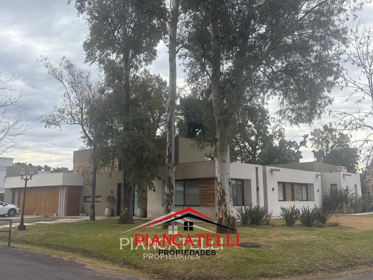 Foto de Casa en venta con 4 ambientes en Barrio La Cesarina, imagen 4